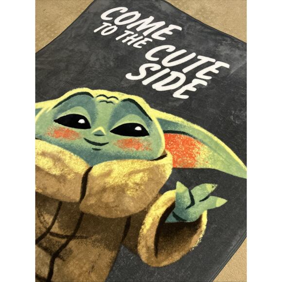 Star Wars The Mandalorian “Come To The Cute Side” Grogu Plush 46x60 In Throw - Picture 6 of 8
